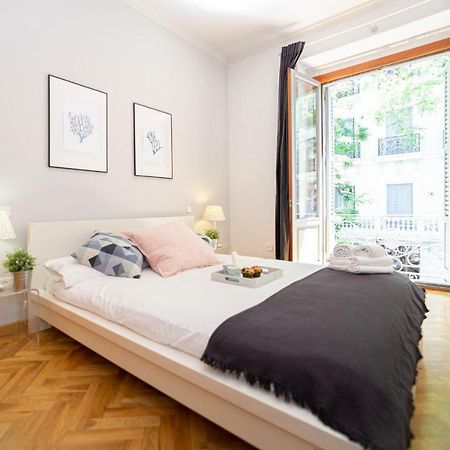 Apartamentos Plaza De Espana Madrid Extérieur photo