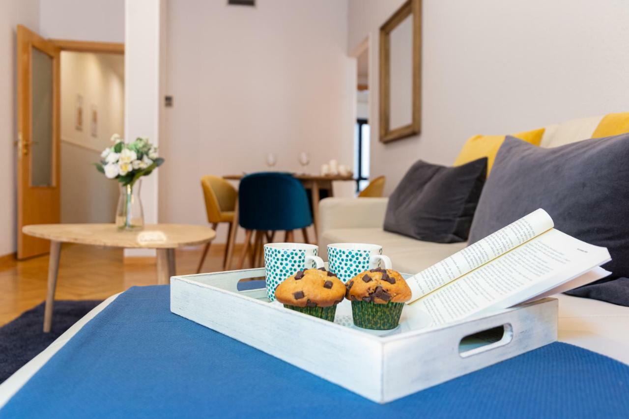 Apartamentos Plaza De Espana Madrid Extérieur photo