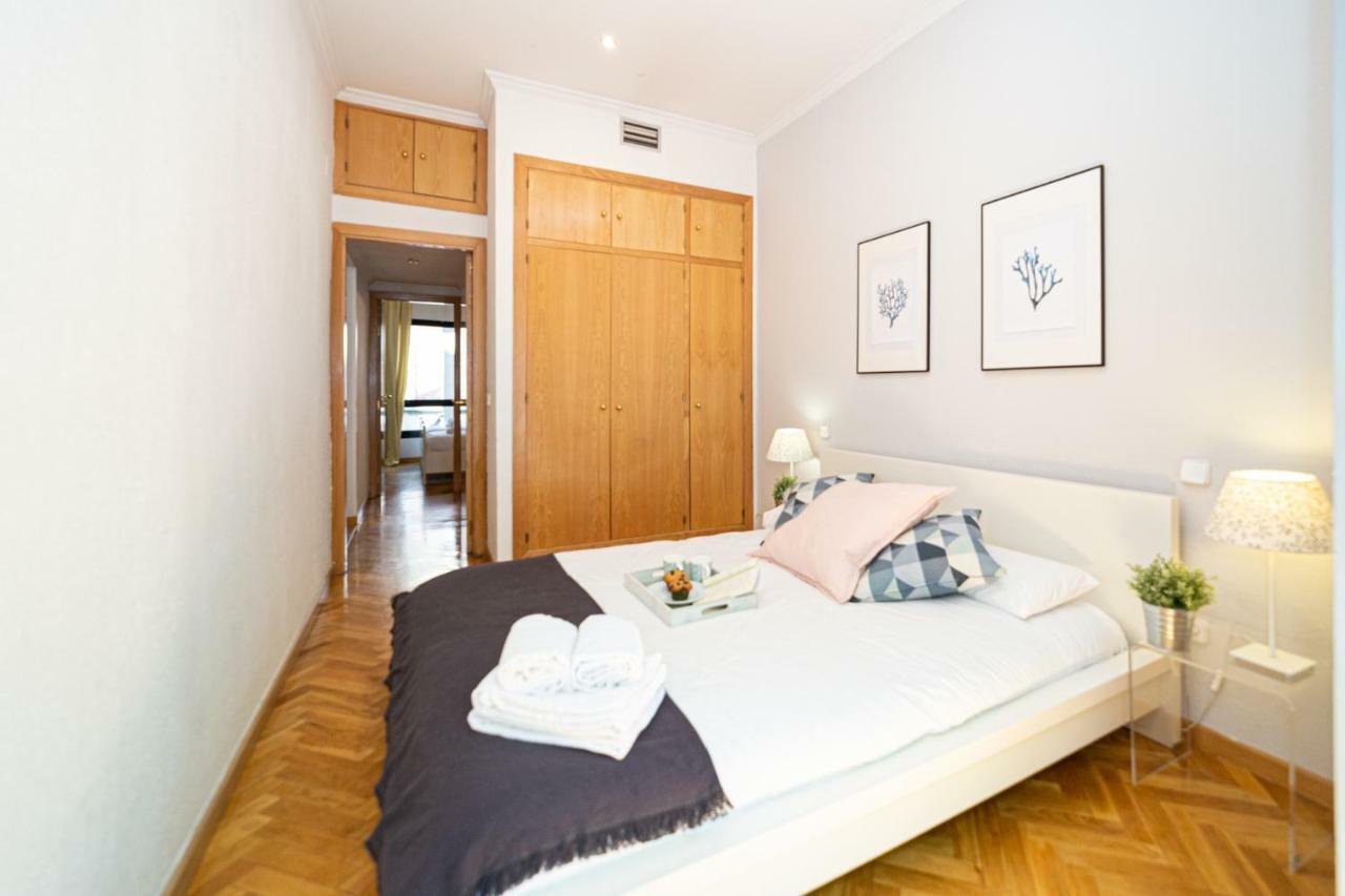 Apartamentos Plaza De Espana Madrid Extérieur photo